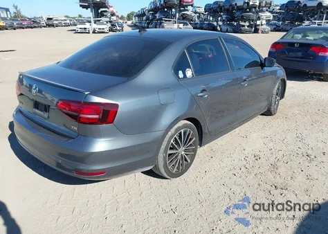 2016 Volkswagen Jetta 1.8T Sport из США, поврежденный, VIN 3VWD17AJ5GM405287